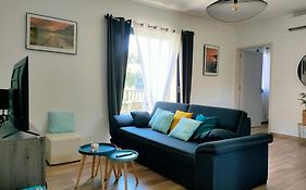 Appartement neuf avec balcon et 2 chambres